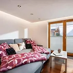 Steinberg Lägenhet *